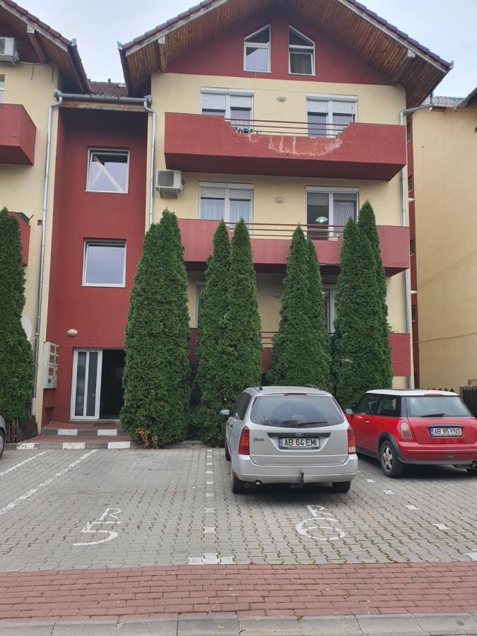 Apartament Mara Alba Iulia Eksteriør billede